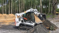    Bobcat T590 